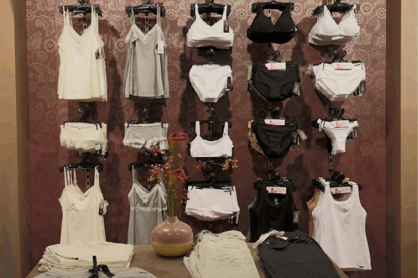 Bild 2 von SPIESS Wäschehaus